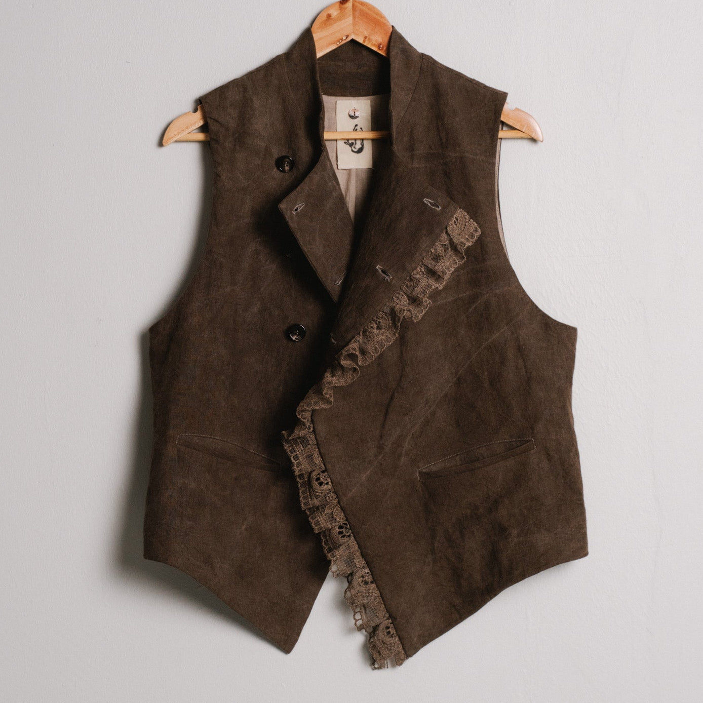 vivienne waistcoat taupe