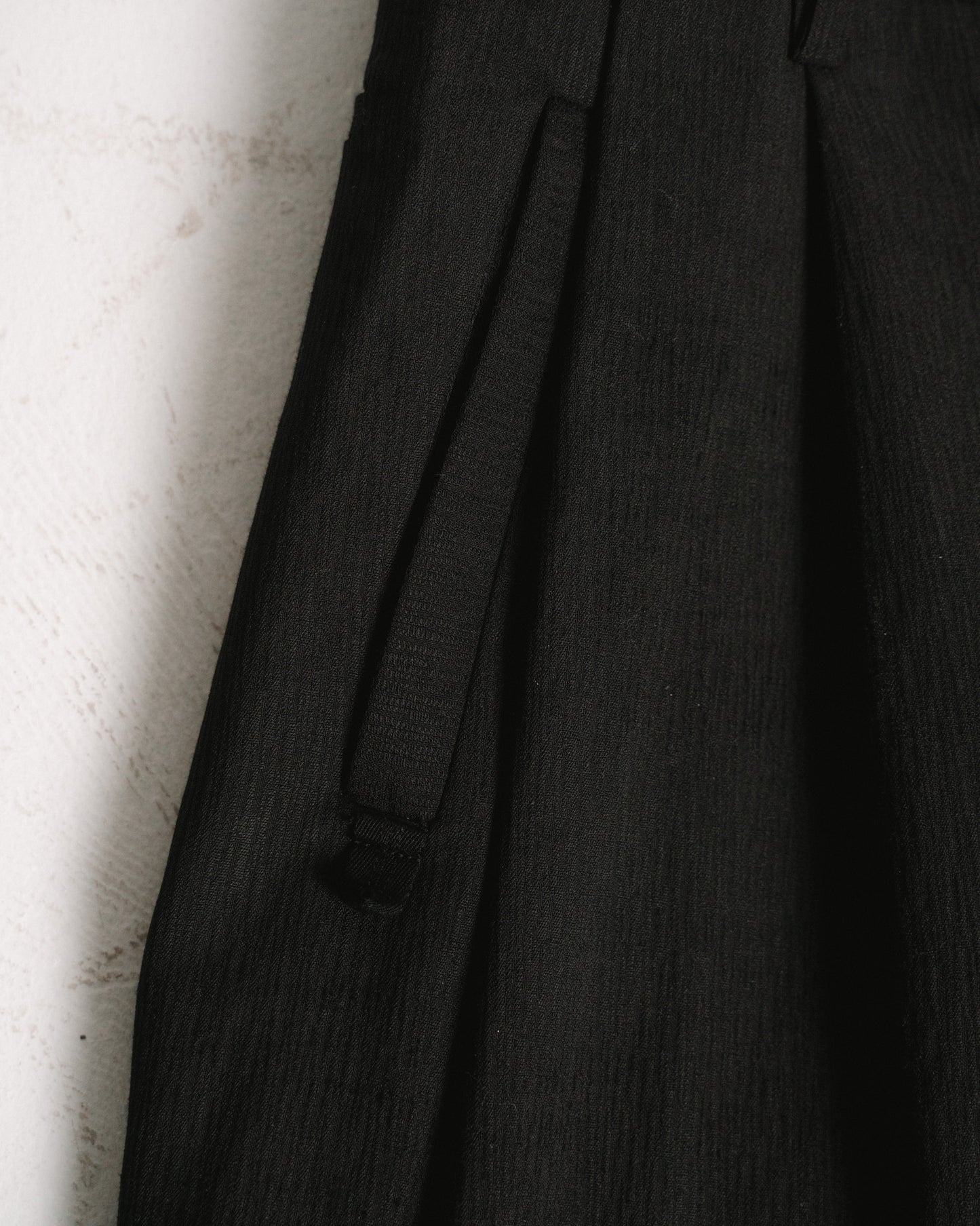 passage trousers black