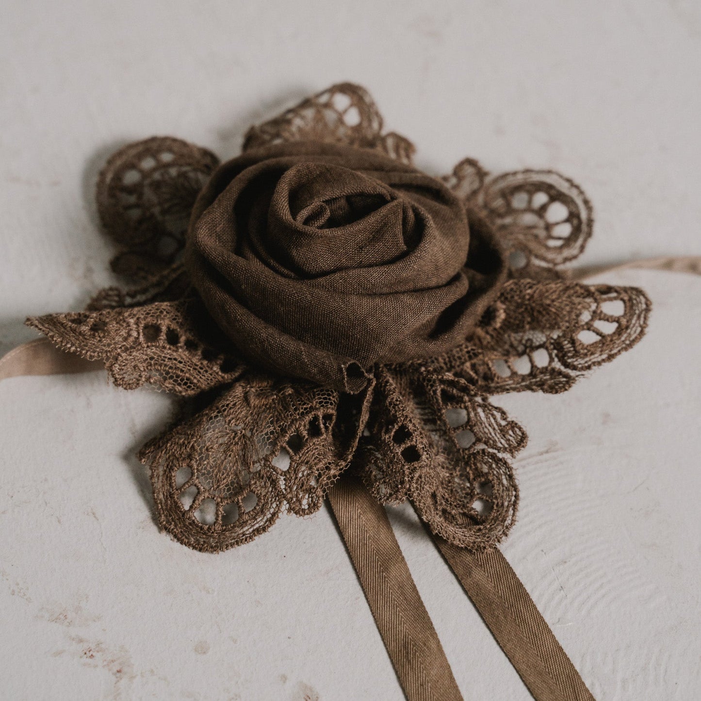 ribbon rose taupe